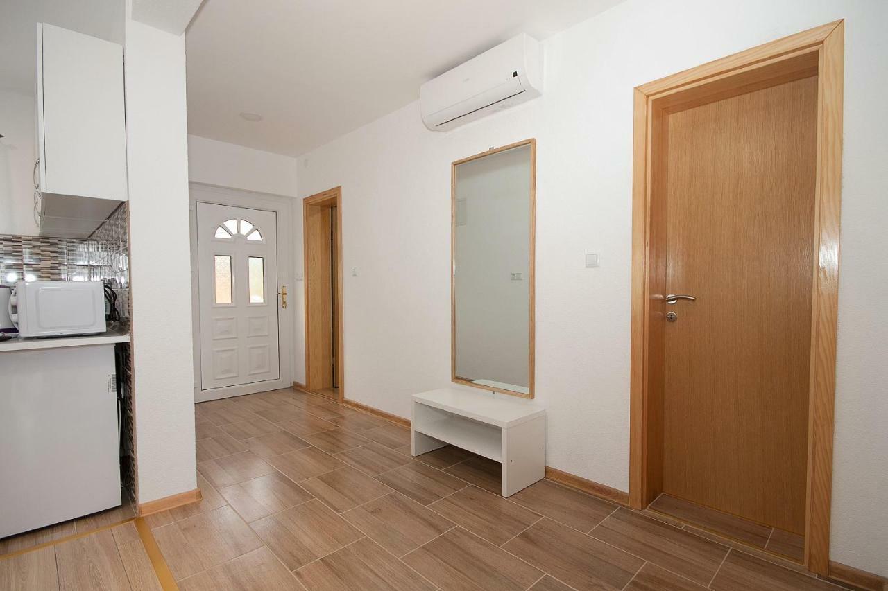 Apartment Josipa セリステ・ドゥレズニツコ エクステリア 写真